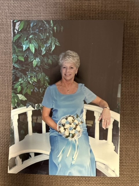 Obituary of Thelma W Carney