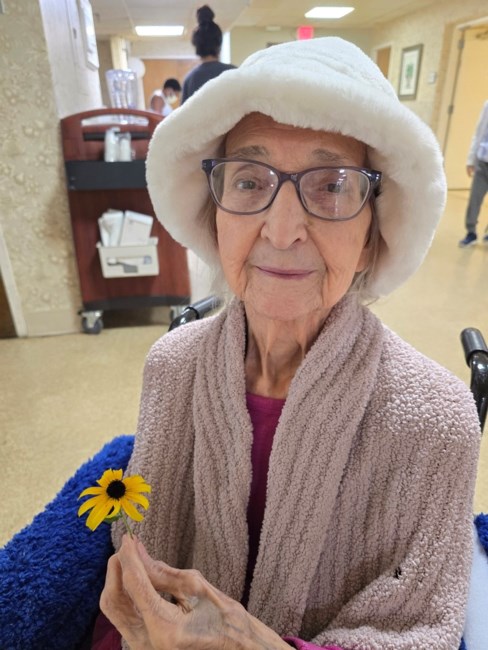 Obituary of Loretta May Pennock