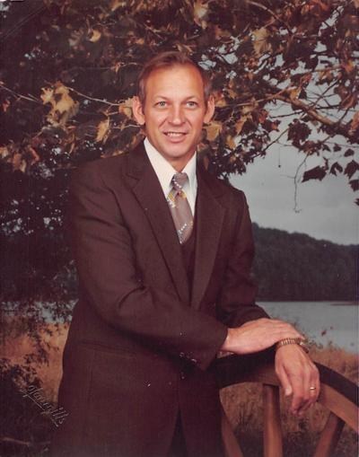 Avis de décès de James Edward Bennett