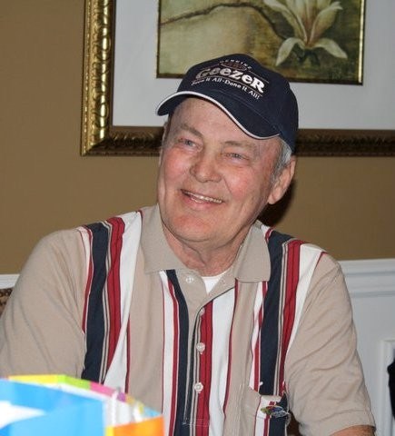 Obituary of Owen Bud Wilson Holzapfel Jr.