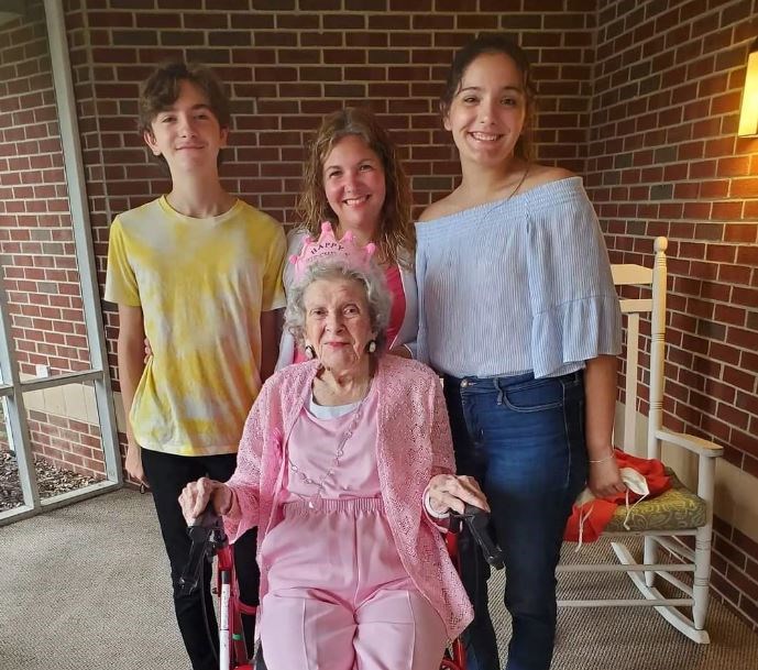 Avis de décès de Mary Elizabeth Kelly