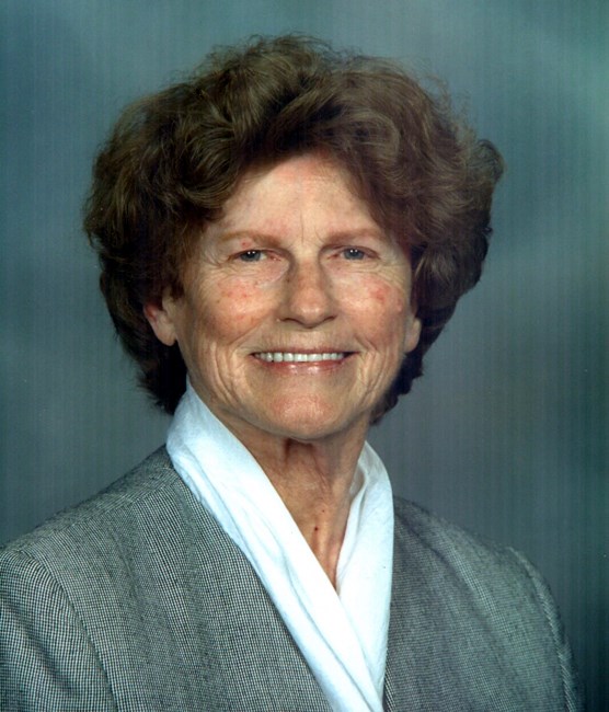 Obituary of Kathleen Davenport Robertson