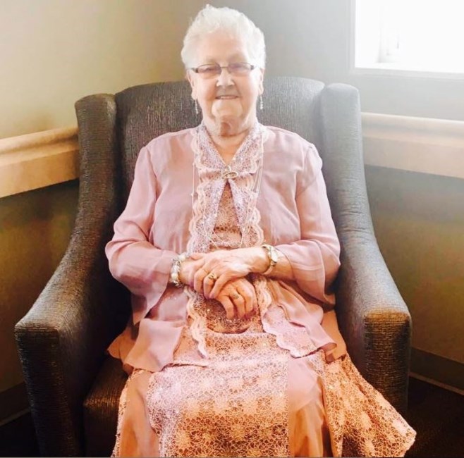 Obituary of Dorothy Viola Cooper