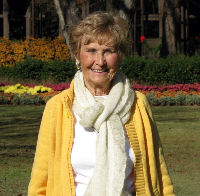 Obituary of Louise Elizabeth Sinclair Hall