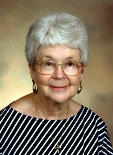 Obituary of Lorraine Mary Sinclair