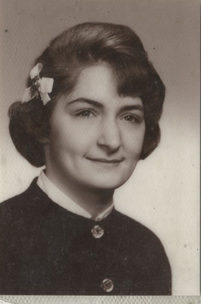 Obituary of Geneva M Roy