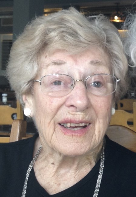 Avis de décès de Joyce Elizabeth Bradbury Swift