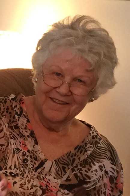 Obituario de Edith Eleanor Crosby Hall