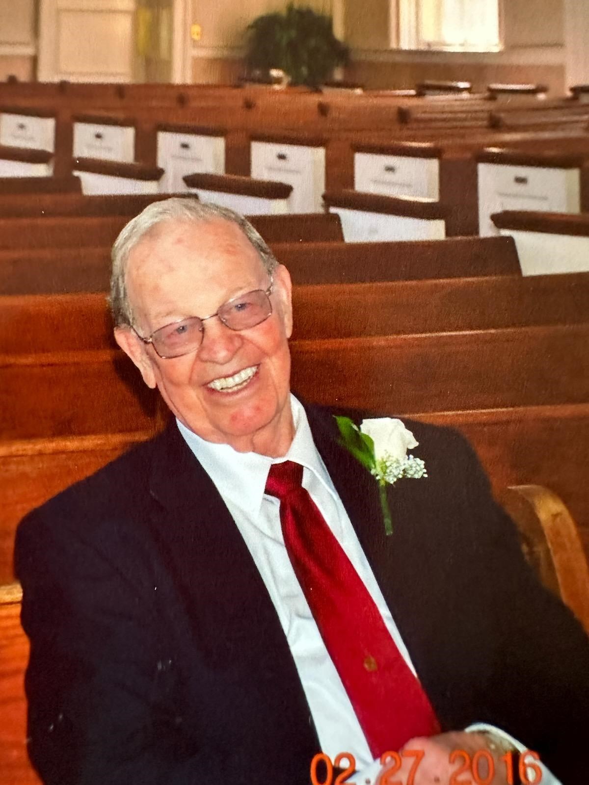 Obituary of Carroll "Buck" Roy  Amick