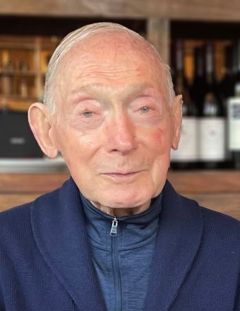 Obituary of Dr. David H. Kramer