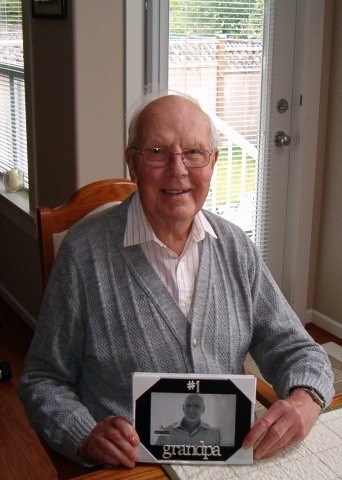 Obituary of Lloyd George Dunn