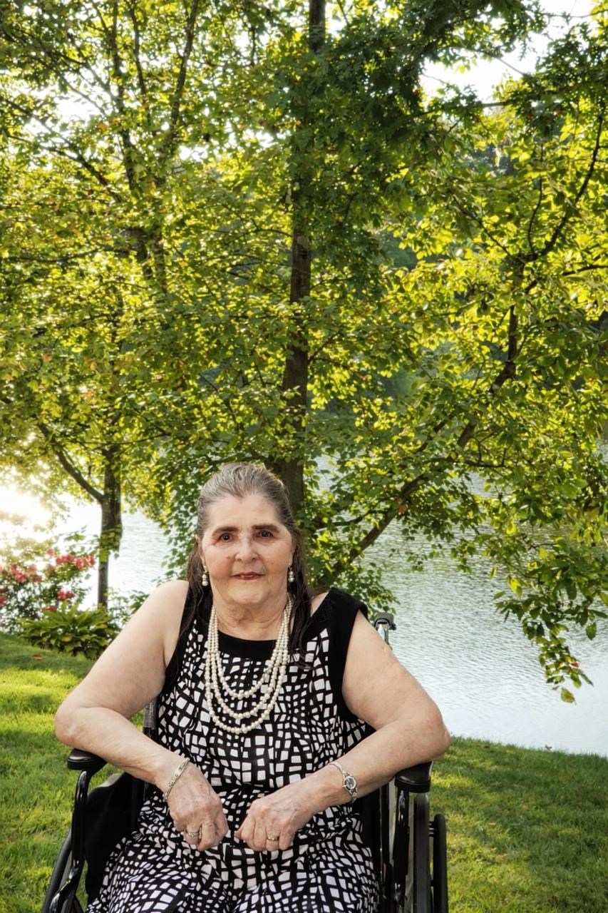 Obituary of Sandra Hutton