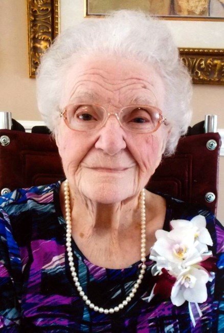 Obituary of Neida Mae Lamb