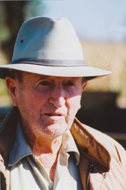 Obituary of Earl V. Baker