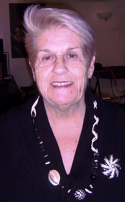 Obituario de Estelle Bertrand