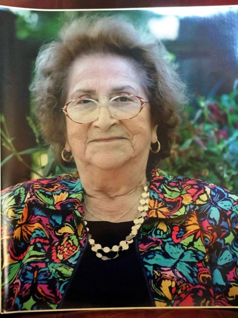 Obituary of Consuelo Moure
