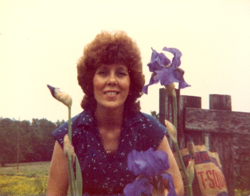 Obituary of Lomona Lois Cherry