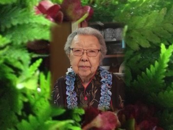 Obituary of Elaine Kazue Foo Sum