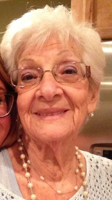 Obituary of Evelyn Markowitz