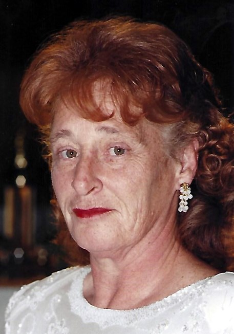 Obituario de Helen L. Gadziala