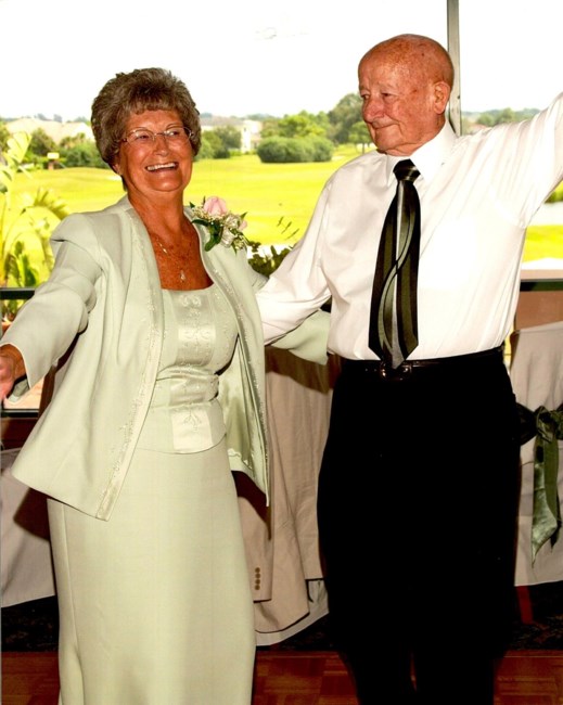 Avis de décès de Evelyn Marie Adams