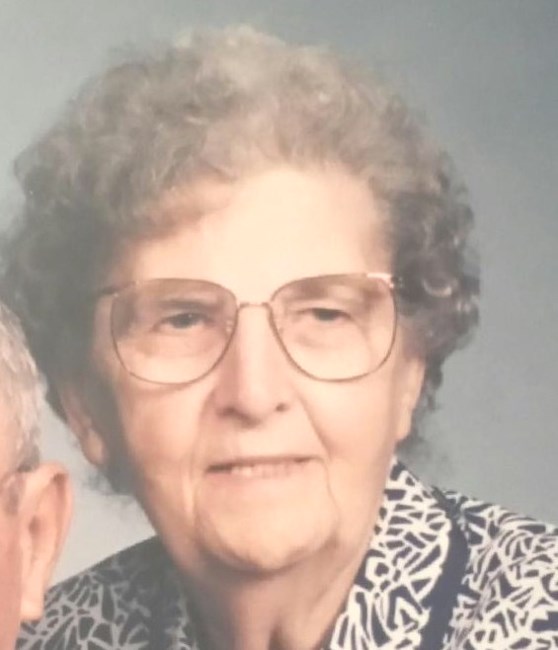 Obituary of Nannie "Sammye" Stewart Smith
