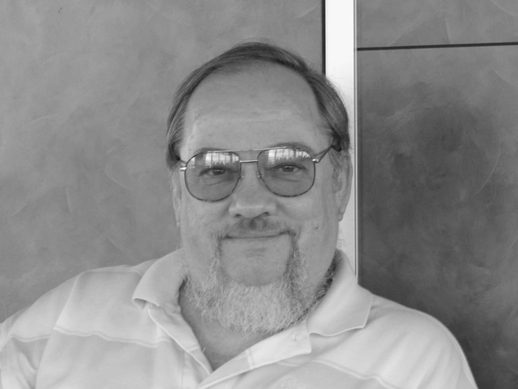 Avis de décès de George Newton Davis