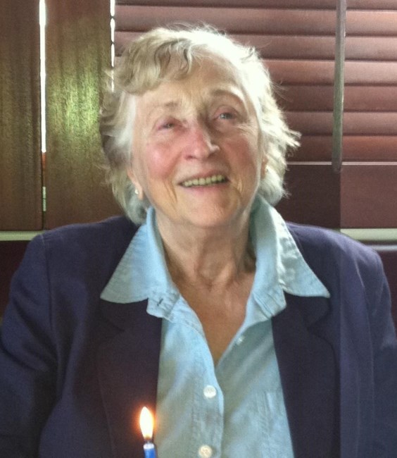 Obituario de Olga J. Fee