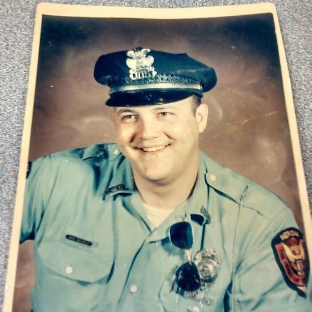 Obituary of Walter "Mike" Michael Nichols