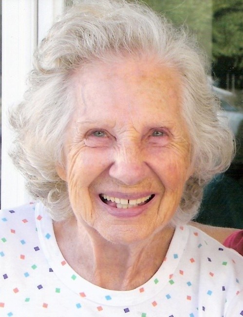 Obituary of Vivian Kahl Adams