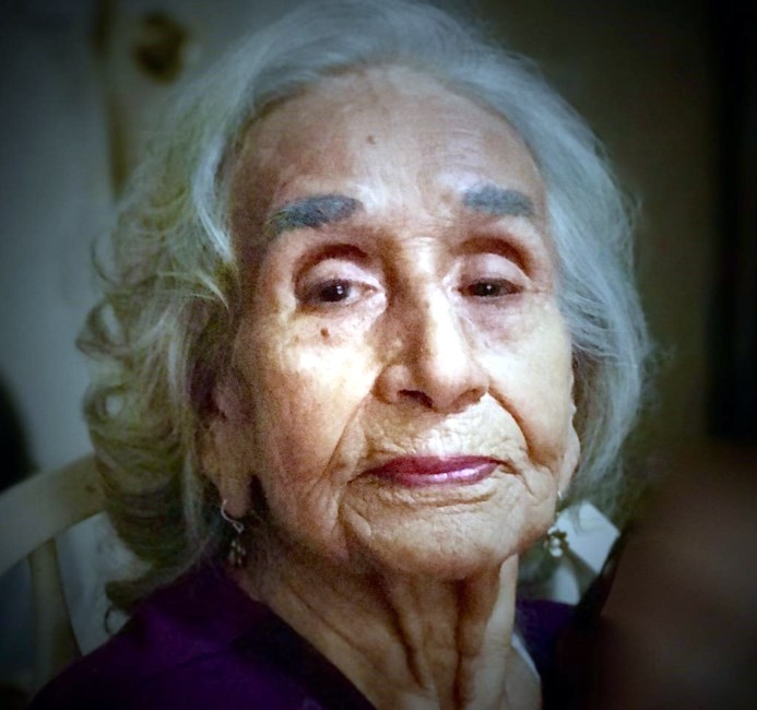 Obituary of Luz M. Bustamante