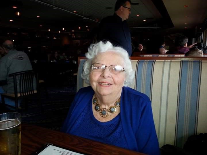 Obituary of Shirley Rae Holt