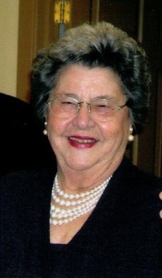 Obituary of Mrs. Georgia S. Salling Wolfe