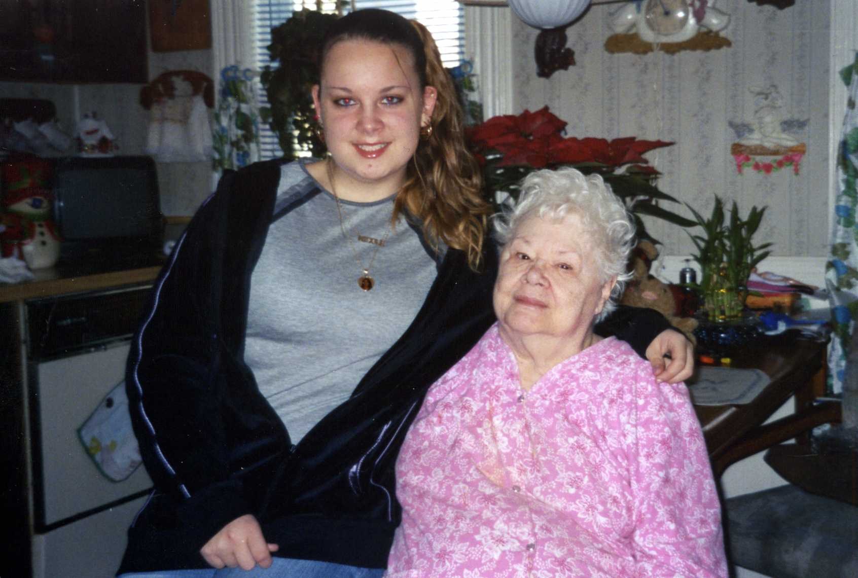 Obituary of Frances English Beach