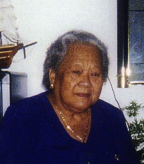 Obituary of Pilar Reyes Camposanto