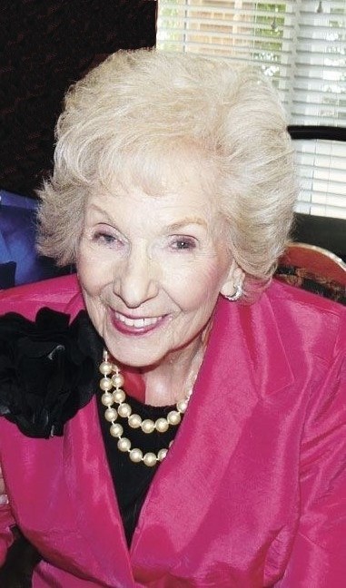 Obituary of Mary Helen Jones McKenzie