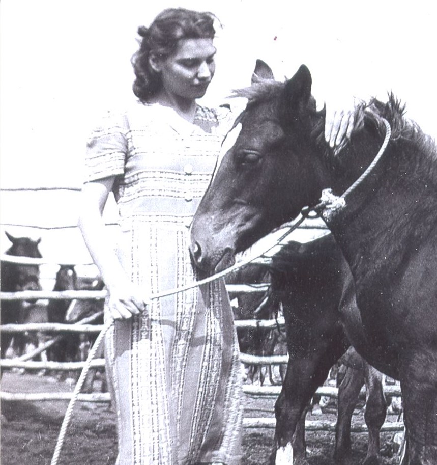 Obituary of Margaret S Hall