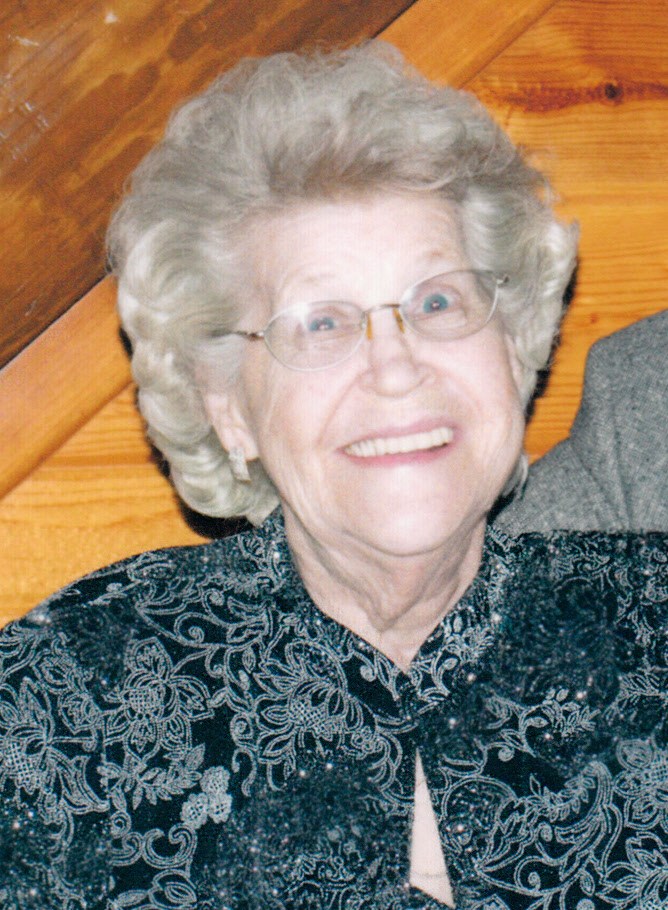 Obituary of Audrey Alyce Davey