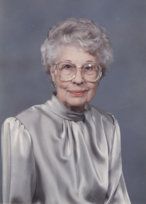Obituary of LaVina M Lutz