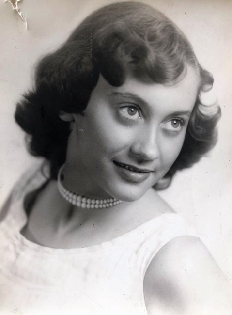 Obituary of June Elizabeth McDowell