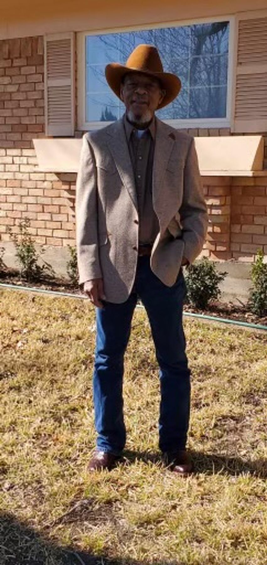 Obituary of James D Irvin