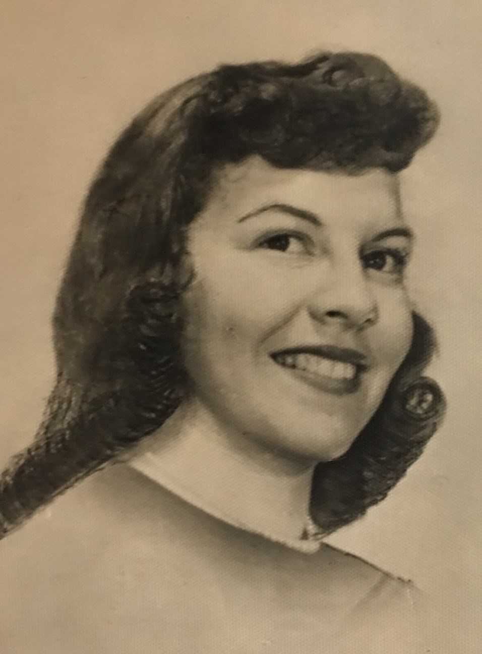 Obituary of Nadine Marie Holdsworth