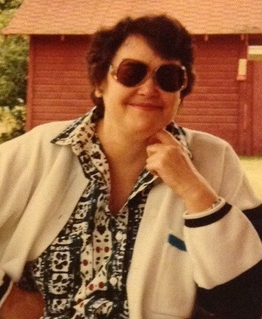 Obituary of Dorothy "Dee" Jean Wallace