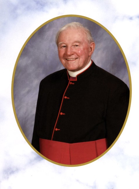 Obituario de Rev. Monsignor Benjamin J. Franzinelli