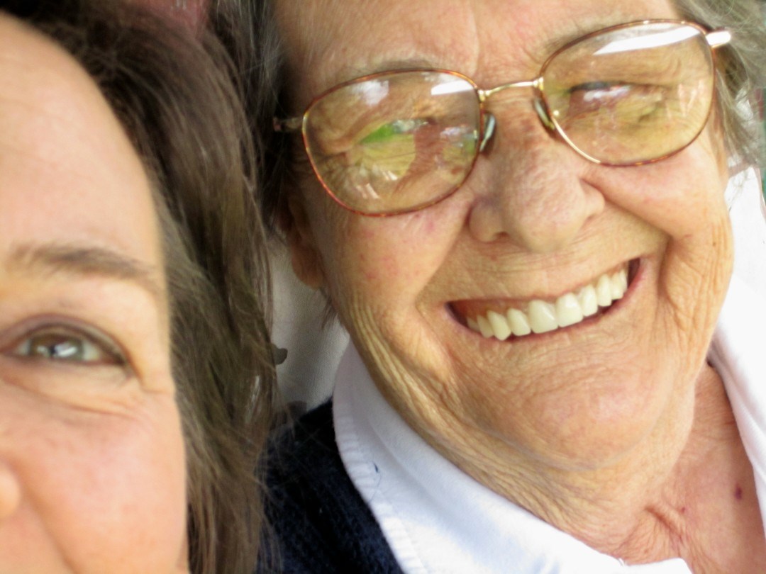 Andrea Rousseau's Instagram, Twitter & Facebook on IDCrawl