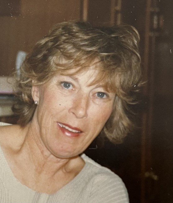 Obituary of Helen Rosslyn Curtis Cox