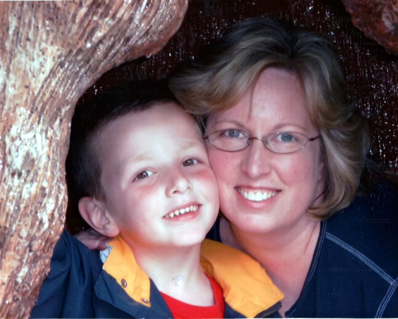 Obituario de Dr. Gena Grace Casey