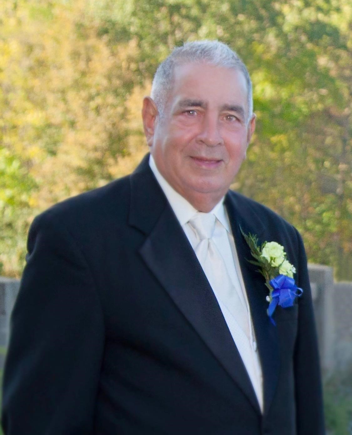 Obituario de Ramon E. Caba