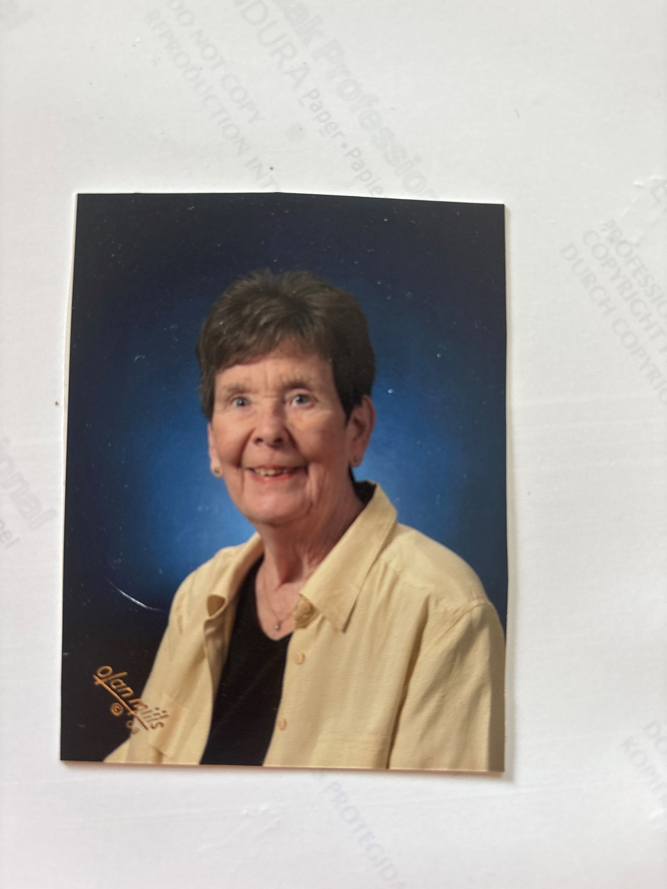 Obituary of Laurie Cowell Baggett