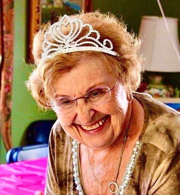 Obituary of Melpomeni Shamos